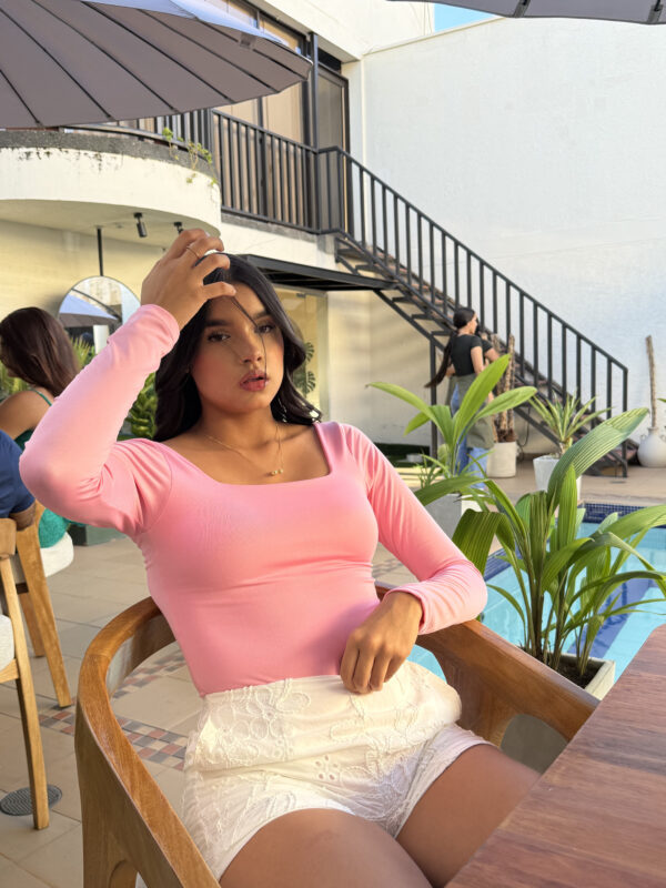 BODY MANGA LARGA COLOR ROSA CHICLE