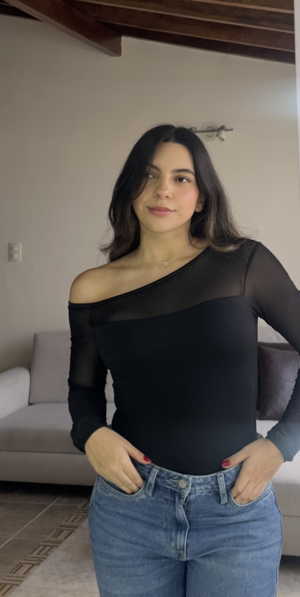 BODY NEGRO DE MALLA Y LICRA